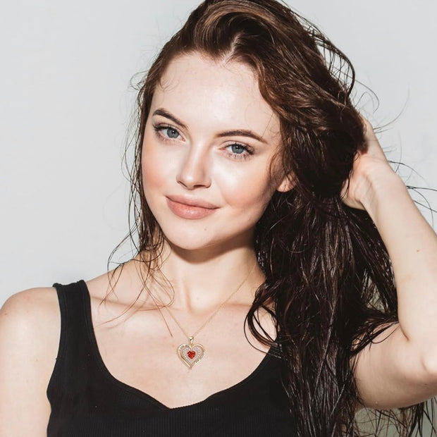 heart necklace symbolizing love and elegance in every detail.
