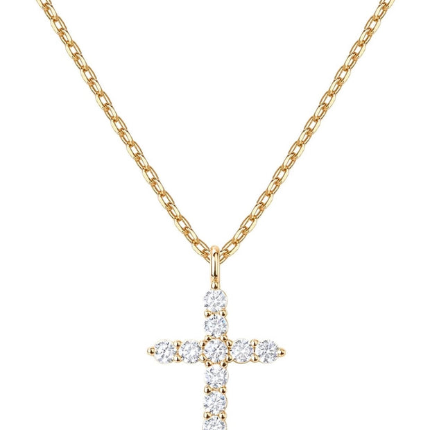 Elegant necklace designed to add a touch of timeless beauty to any outfit.